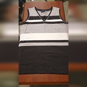 Women's XL Vintage Black and White Striped Shirt